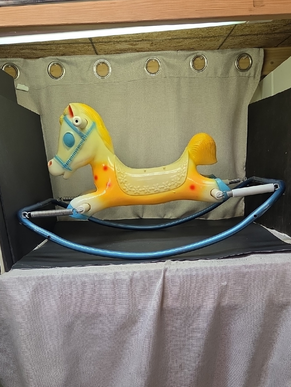 Vintage 1970 Wilkes-Barre‎ Plastic Children's Kids Toddler Spring Rocking Horse